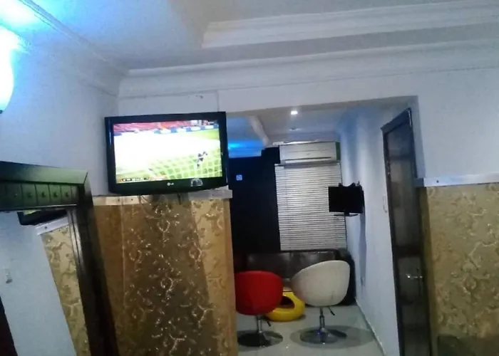 Theodawn Hotels @ Suite 29