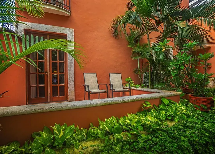 Hacienda San Miguel Hotel & Suites
