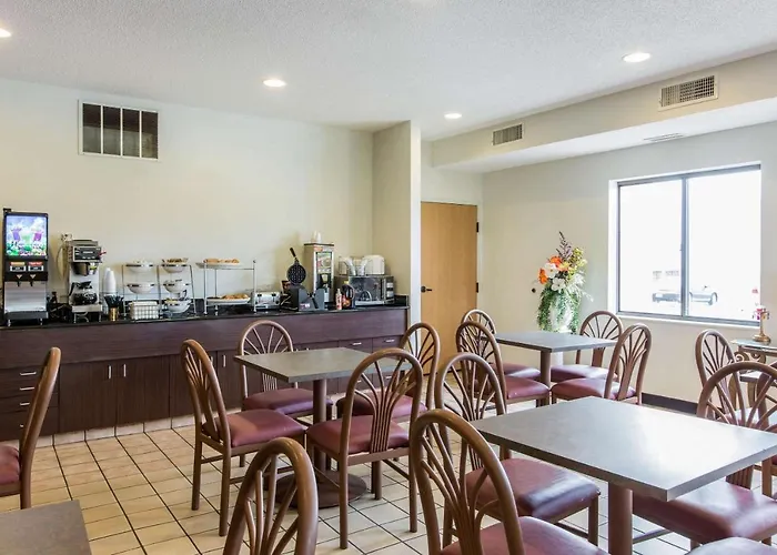 Sleep Inn & Suites Peoria North