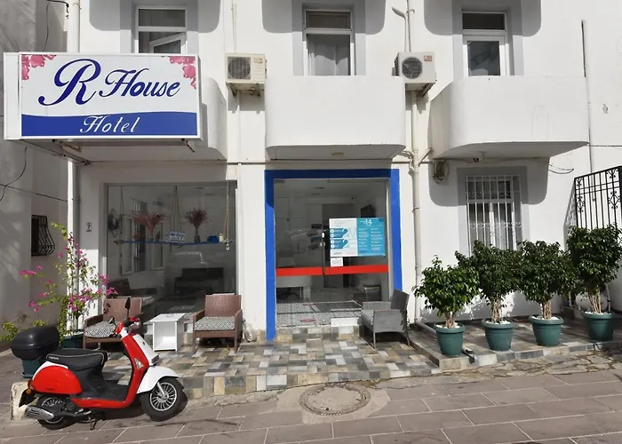 R House Hotel