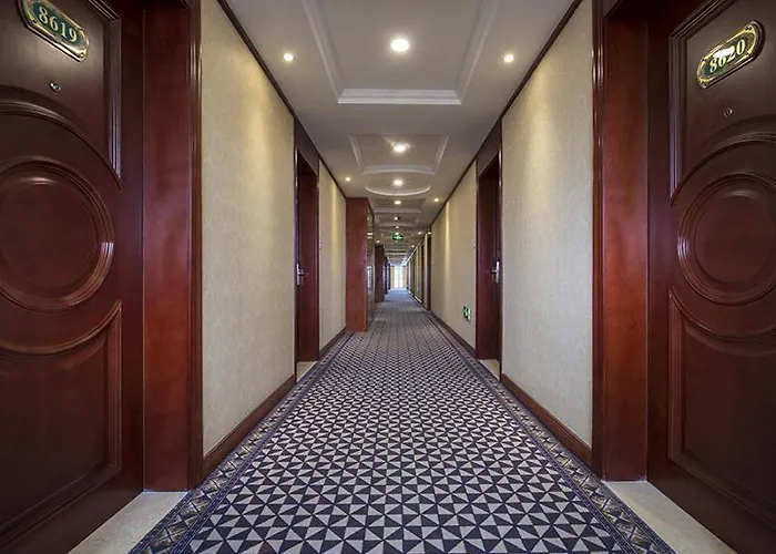 Vienna Hotel Longgang Longdong