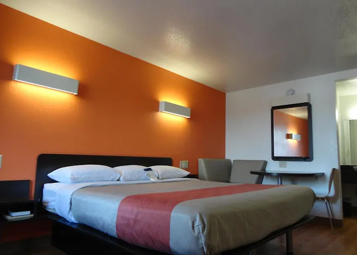 Motel 6-Round Rock, Tx
