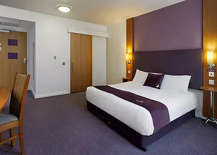 Premier Inn Wolverhampton City Centre