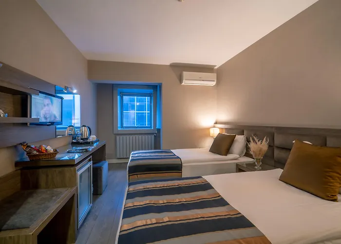 The New Hotel Zeybek