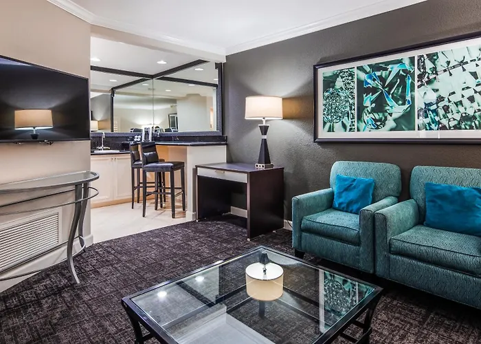 Best Western Plus Casino Royale-Center Strip