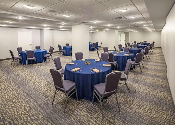 Hotel Rl Baltimore Inner Harbor
