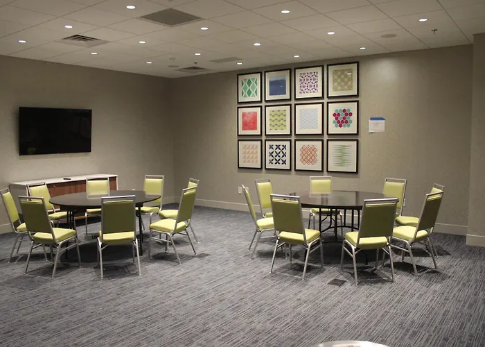 Holiday Inn Express Athens - University Area By Ihg