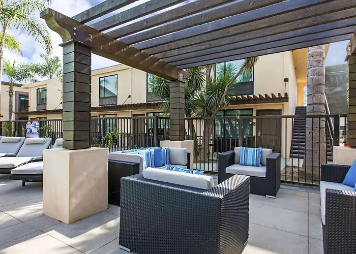 The Cove Hotel