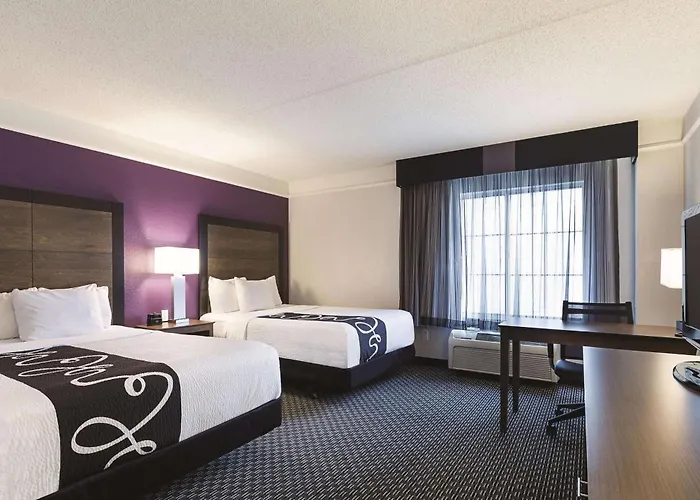 La Quinta By Wyndham Dallas Plano West