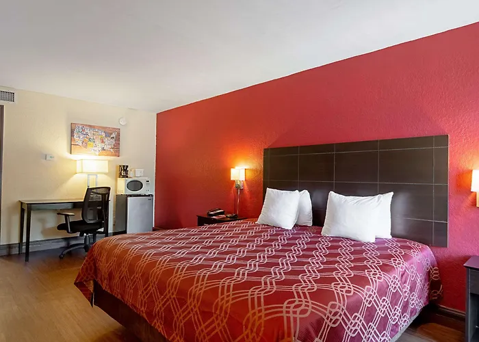 Ramada Limited Clearwater Hotel And Suites