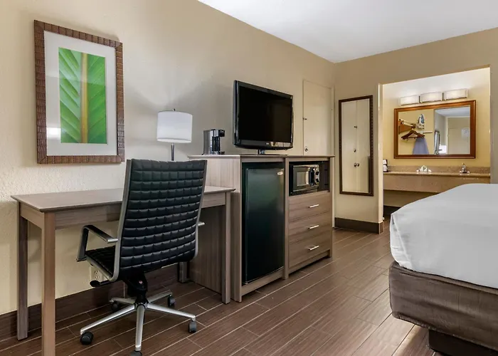 Best Western Downtown Stuart