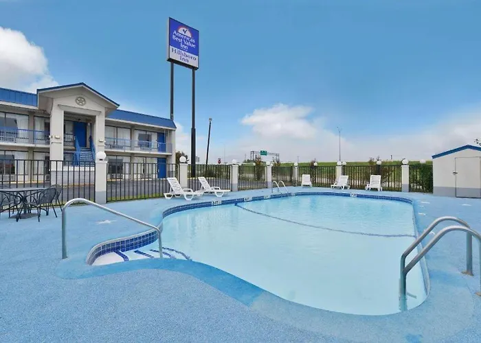 Americas Best Value Inn Hillsboro