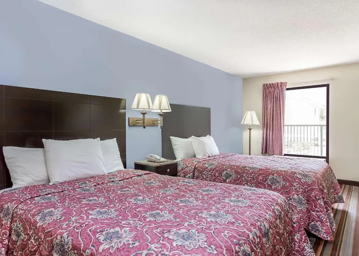 Days Inn By Wyndham Sanford