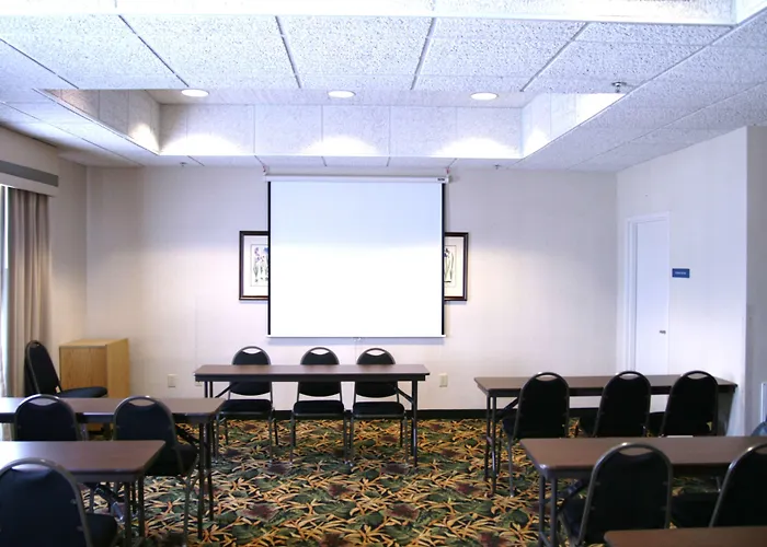 Swansboro Cheap Hotels