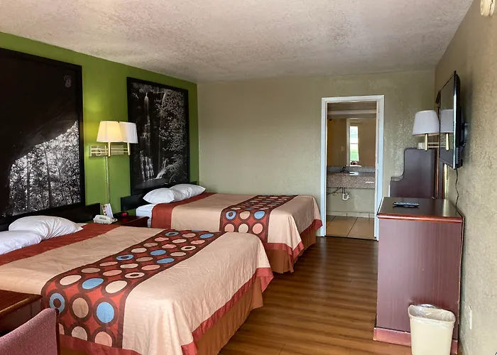 Super 8 By Wyndham Little Rock/North/Airport