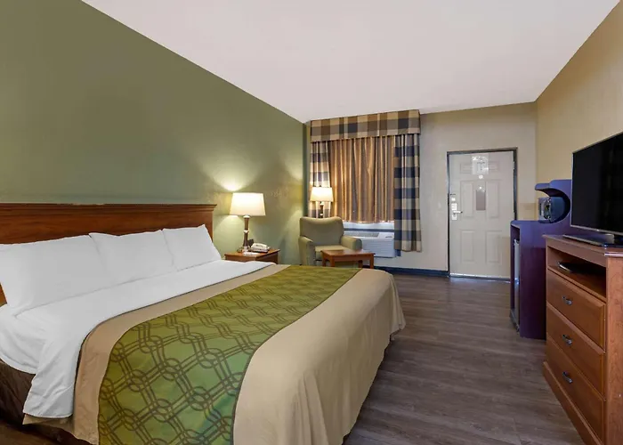 Econo Lodge Belton - Kansas City South