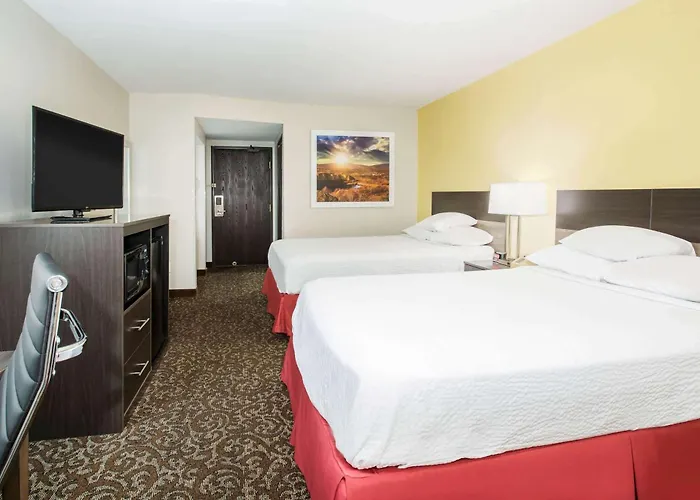 Days Inn By Wyndham Phoenix North