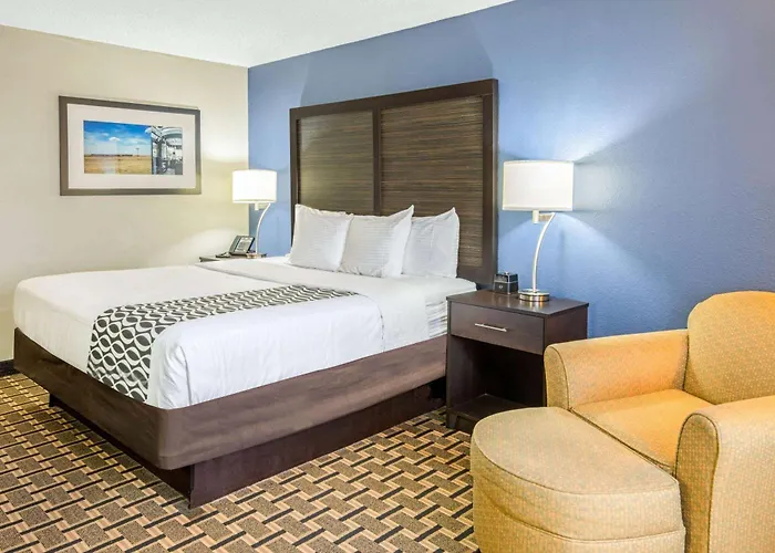 La Quinta By Wyndham Denison - North Lake Texoma