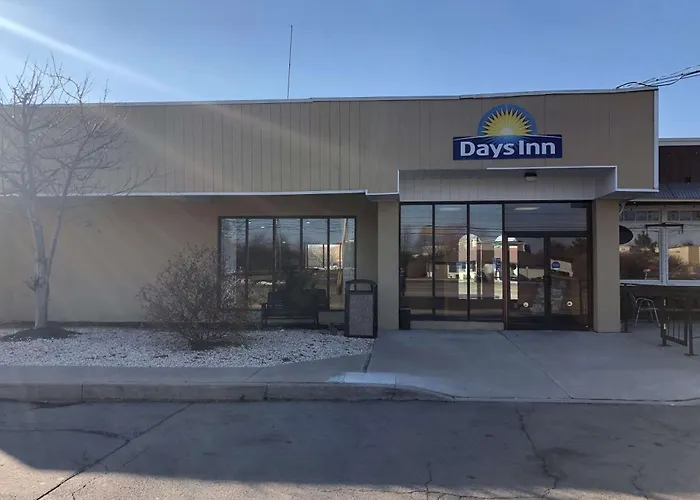 Days Inn By Wyndham Henrietta/Rochester Area