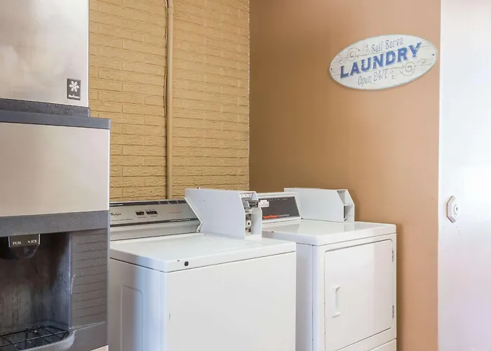 Richmond Hill Cheap Hotels