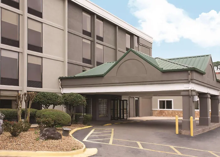 Country Inn & Suites By Radisson, North Little Rock, Ar