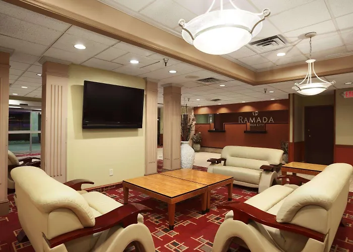 Ramada By Wyndham Sioux City