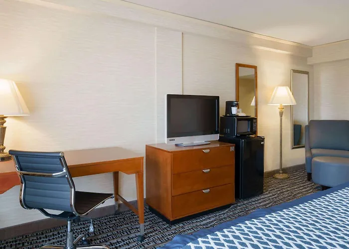 Baymont By Wyndham Bremerton Wa