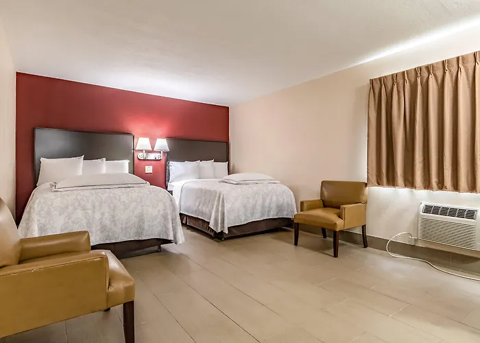 Red Roof Inn Plus+ Huntsville
