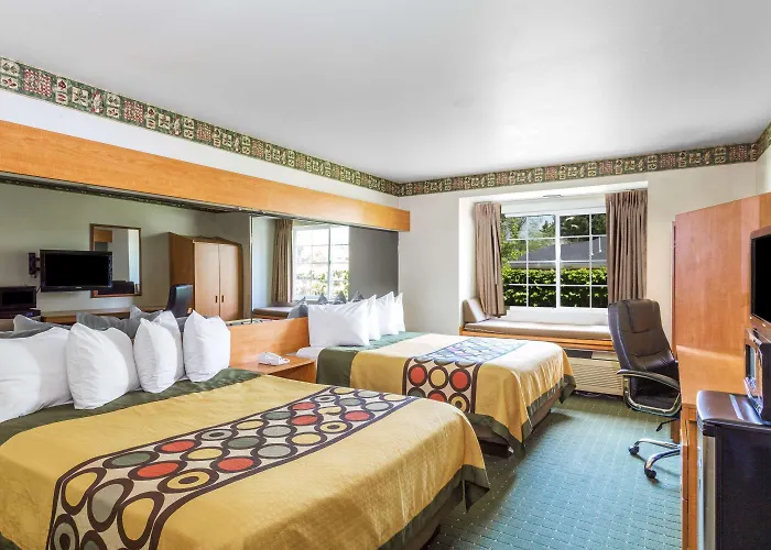 Super 8 By Wyndham Pride Midvale/Midvalley/Salt Lake City