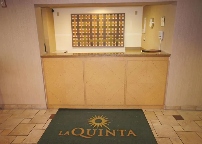 La Quinta By Wyndham Plattsburgh