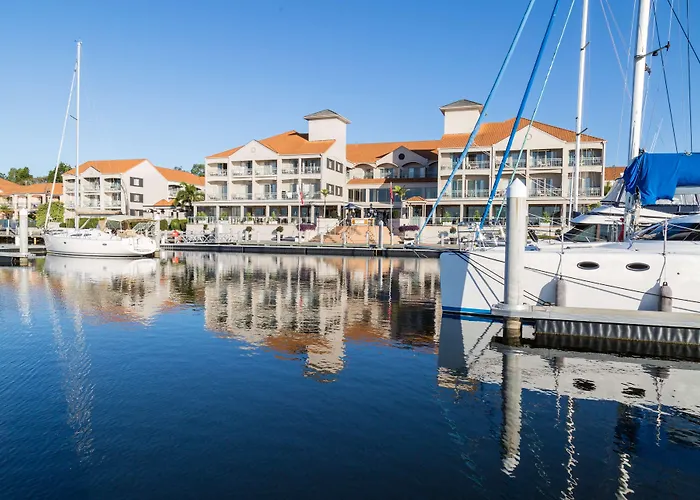 Hope Harbour Hotel