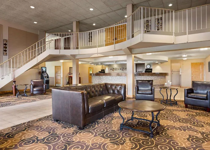 Ramada By Wyndham Bismarck