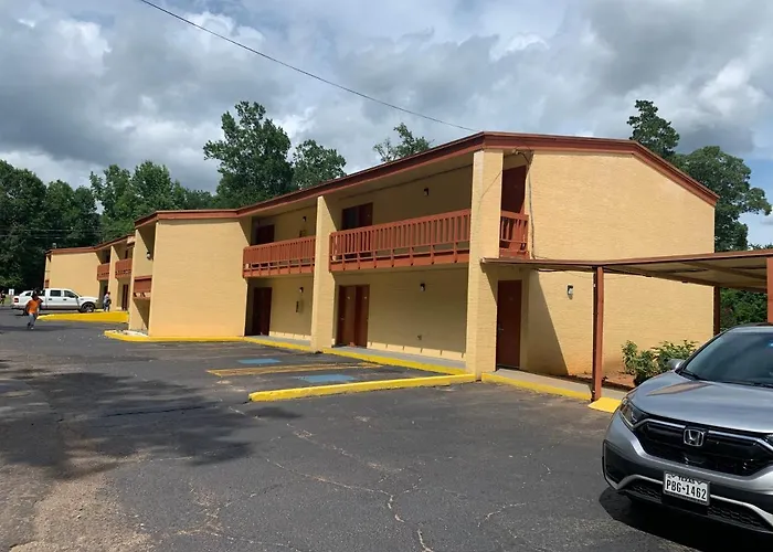 Executive Inn