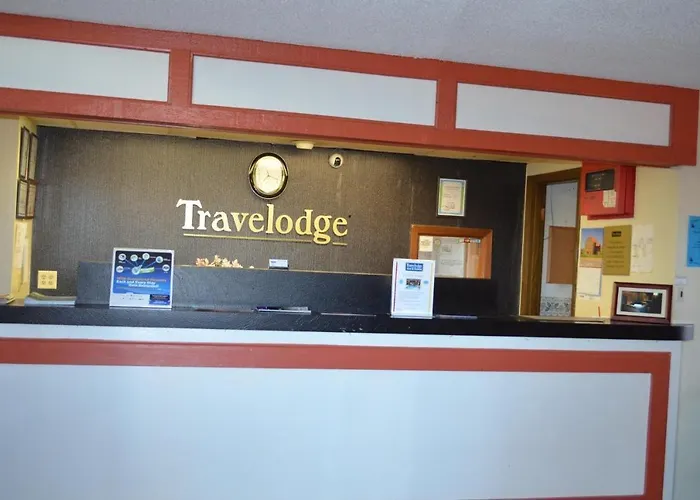 Travelodge Inn & Suites By Wyndham Muscatine