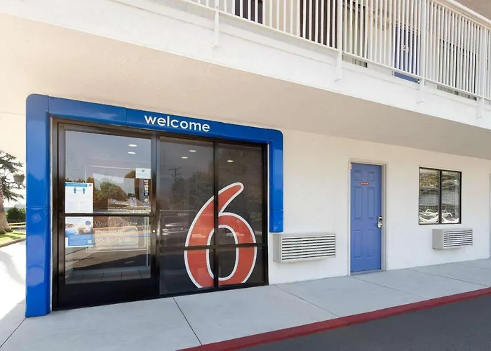 Arcadia Cheap Hotels