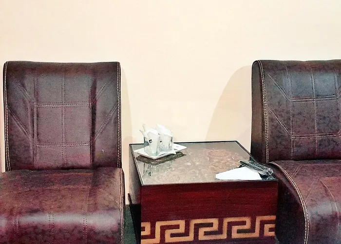 Hotel Rose One Lahore