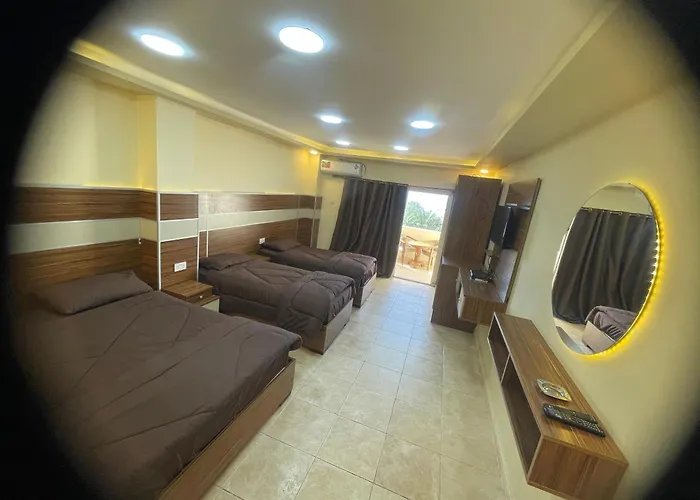 Al Deyafa Hotel