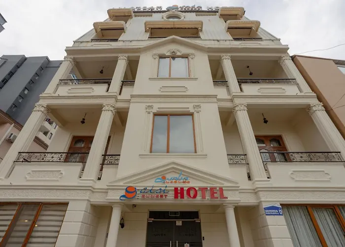 Daisi Sunset Hotel