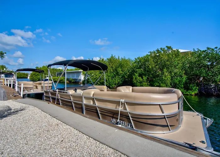 Coconut Cay Marina & Rv Park