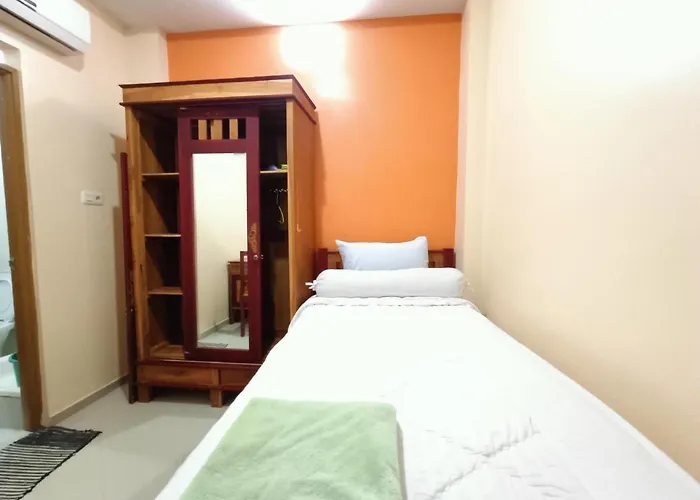 Balqies Homestay Syariah Makassar Mitra Reddoorz