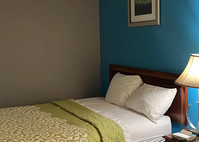 Rodeway Inn Whitehall