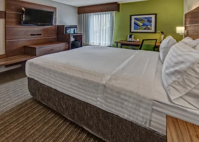 Holiday Inn Express Memphis Medical Center - Midtown By Ihg