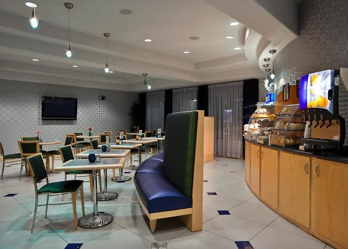 Holiday Inn Express Hotel & Suites Austin Ne-Hutto By Ihg