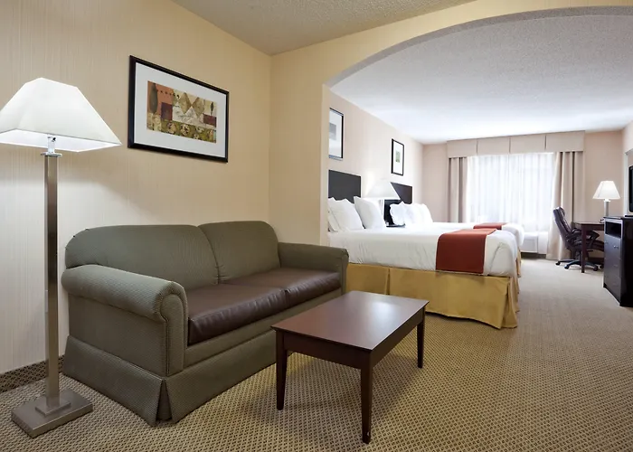 Holiday Inn Express Hotel & Suites Tipp City By Ihg