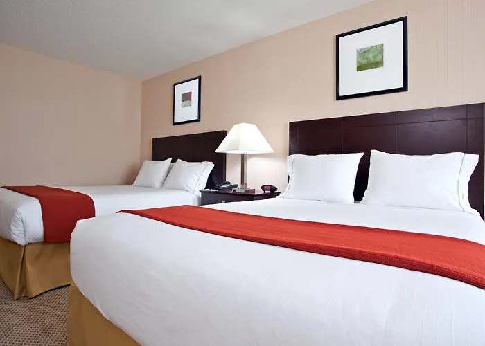 Holiday Inn Express Hotel & Suites Tipp City By Ihg