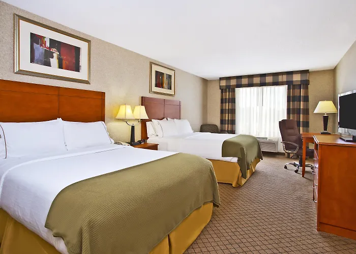 Holiday Inn Express Hotel & Suites Goshen By Ihg