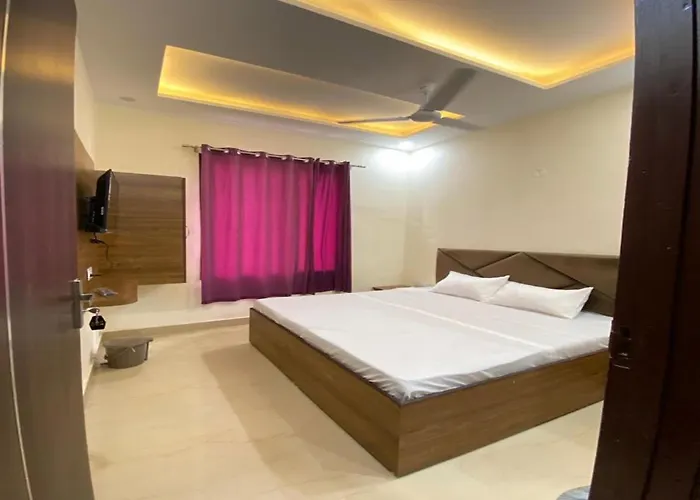 Naman Homestay