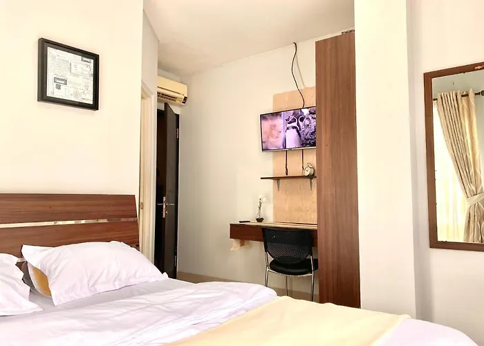 Behomy Corner Eight Lippo Karawaci