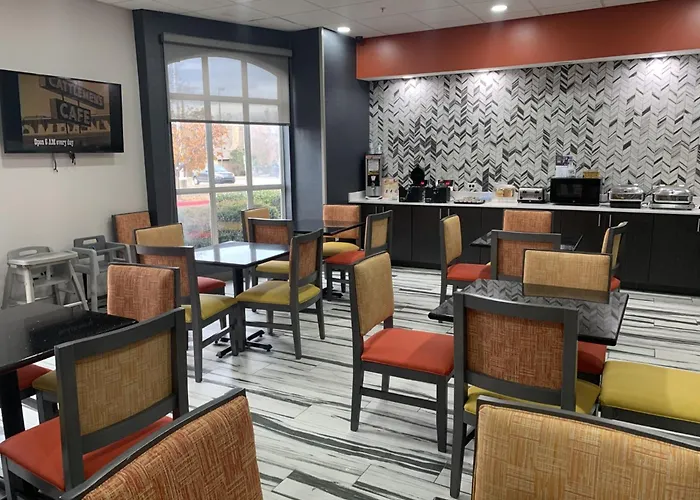La Quinta By Wyndham Okc North - Quail Springs
