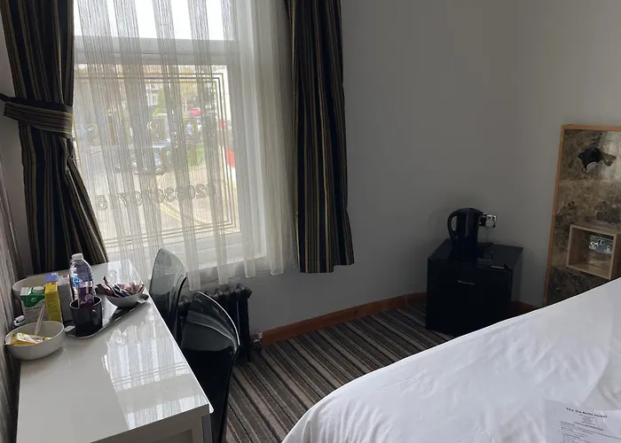 Enfield Cheap Hotels